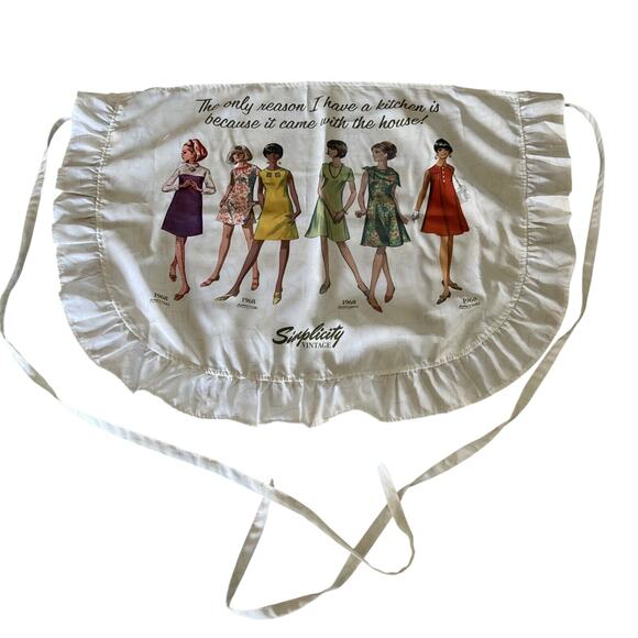 Retro Look Vintage SIMPLICITY ladies Dresses Decades Half APRON Pinup Ruffle - Picture 1 of 5